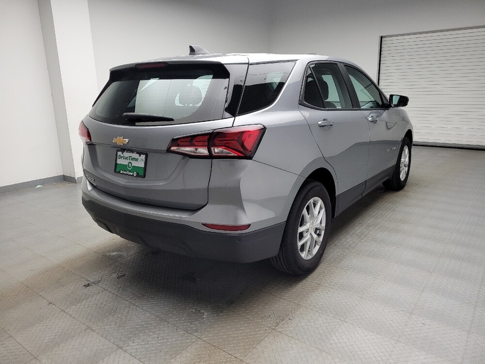 2024 Chevrolet Equinox in Eastpointe, MI 48021 - 18132837 9