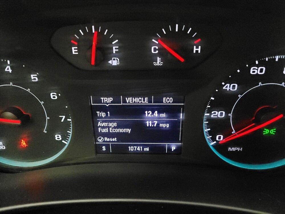 2024 Chevrolet Equinox in Eastpointe, MI 48021 - 18132837 23