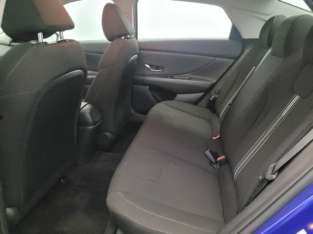 2022 Hyundai Elantra in New Castle, DE 19720 - 18132841 18