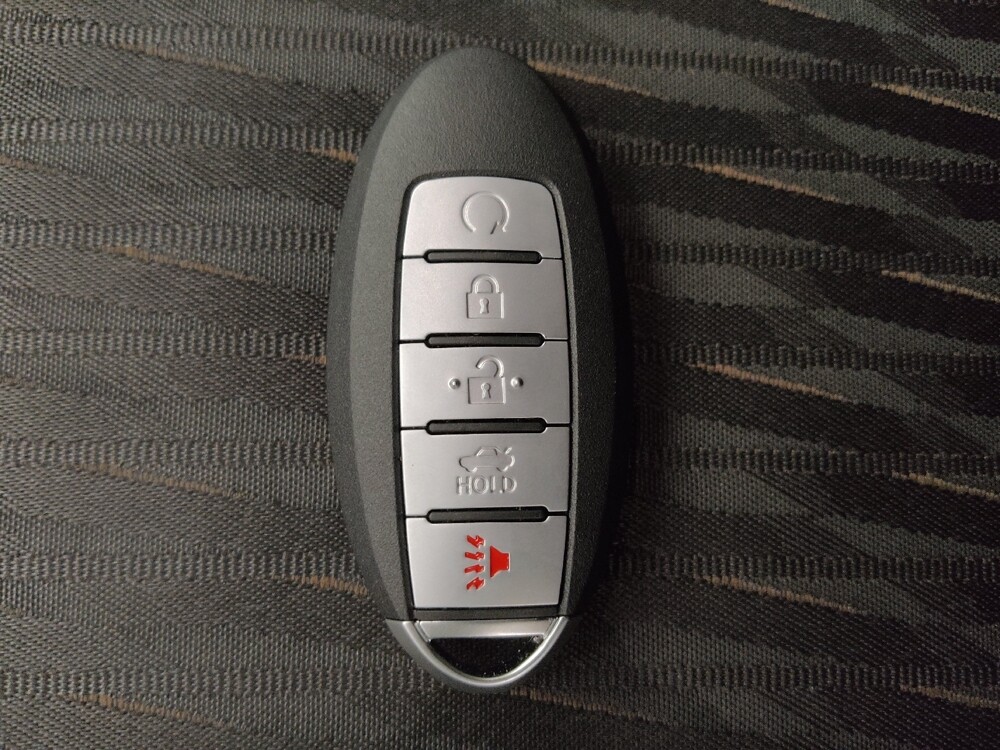 2020 Nissan Rogue in Denver, CO 80012 - 18132846 32