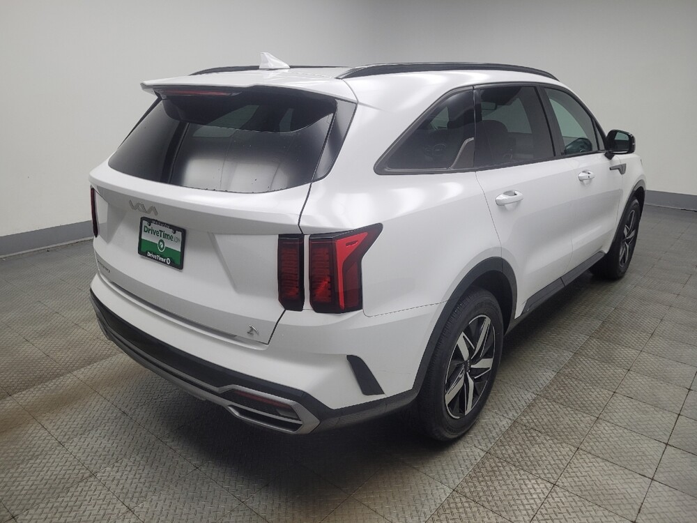 2023 Kia Sorento in Indianapolis, IN 46222 - 18132847 9