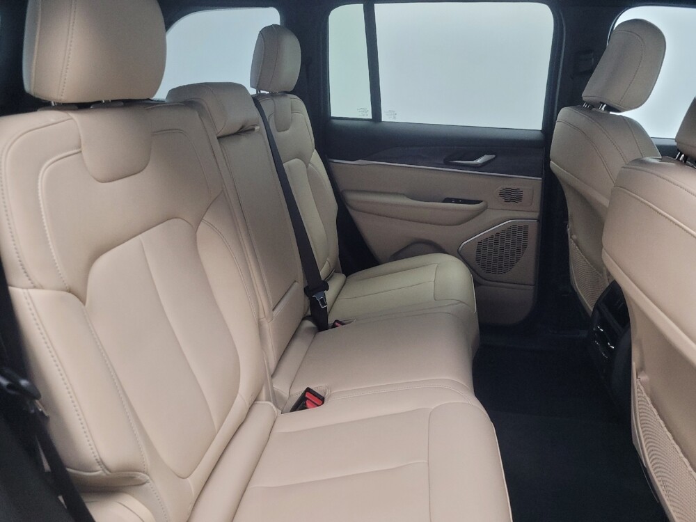 2023 Jeep Grand Cherokee in Mishawaka, IN 46545 - 18132852 19