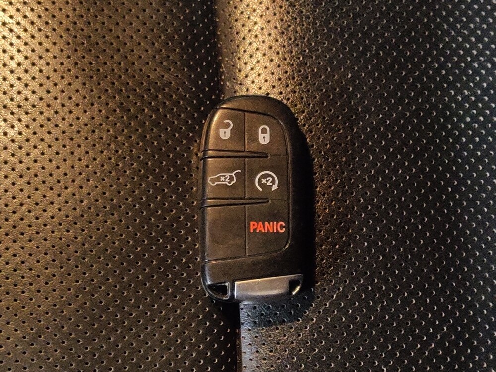 2018 Jeep Grand Cherokee in Augusta, GA 30907 - 18132854 32