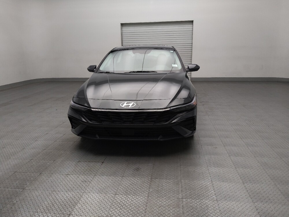 2025 Hyundai Elantra in Plano, TX 75074 - 18132855 15