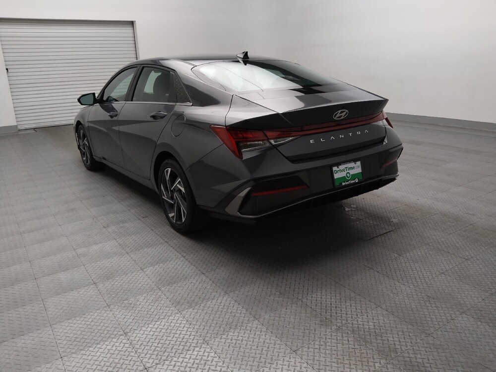 2025 Hyundai Elantra in Plano, TX 75074 - 18132855 5