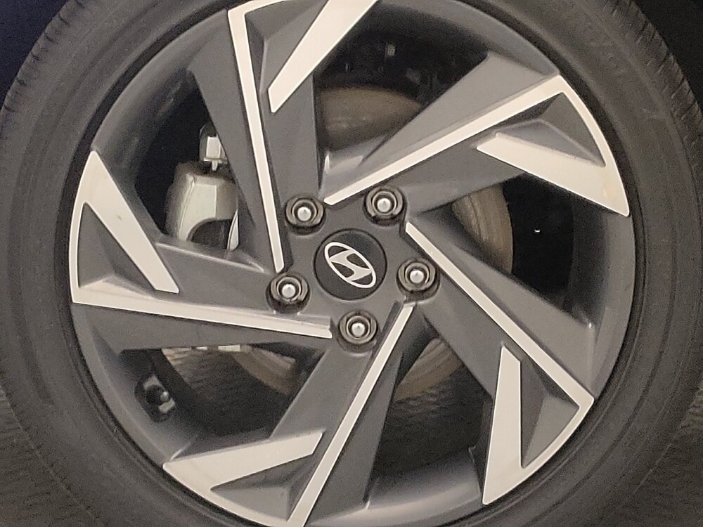 2025 Hyundai Elantra in Plano, TX 75074 - 18132855 31