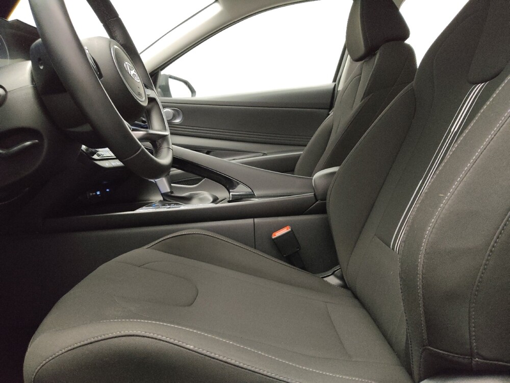 2025 Hyundai Elantra in Plano, TX 75074 - 18132855 18