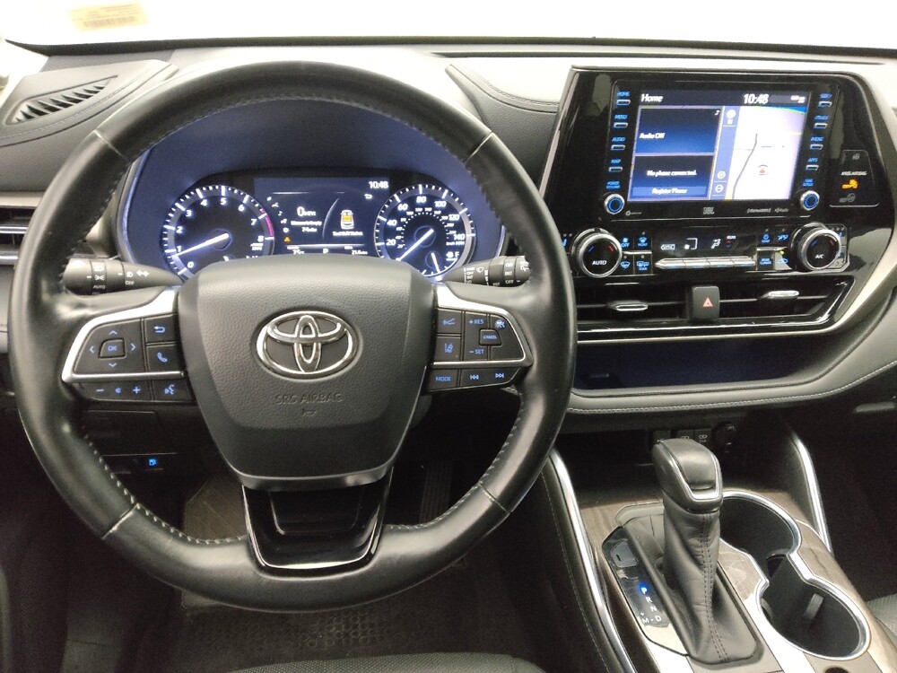 2020 Toyota Highlander in Orlando, FL 32808 - 18132856 22