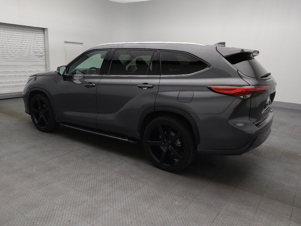 2020 Toyota Highlander in Orlando, FL 32808 - 18132856 3