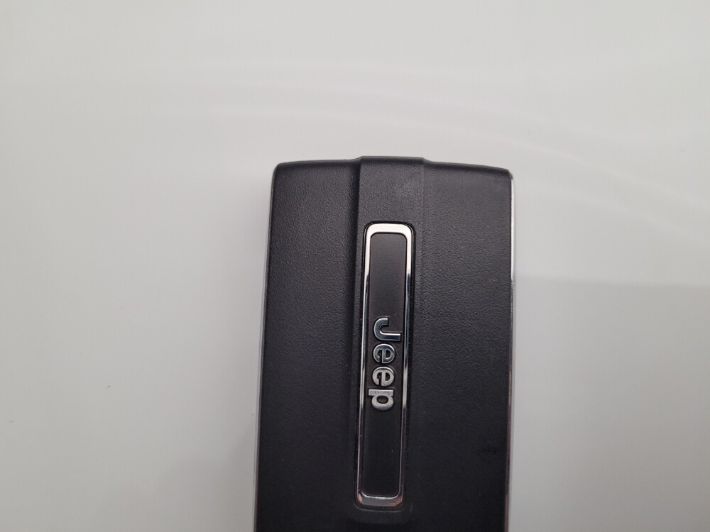 2022 Jeep Grand Cherokee in Downey, CA 90241 - 18132857 32