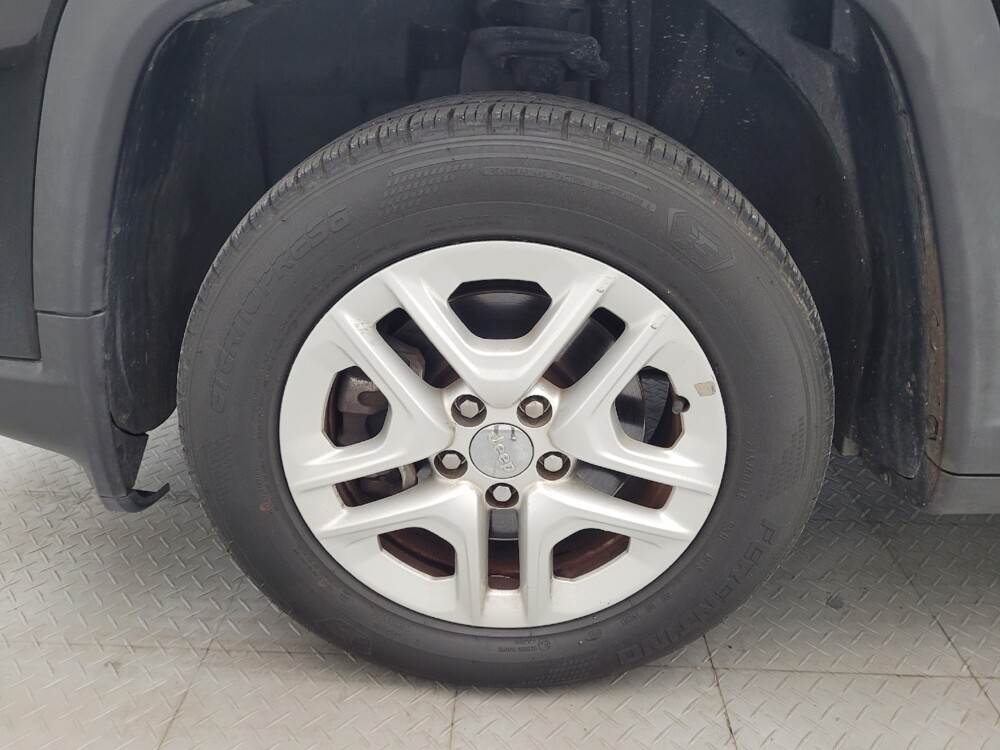 2018 Jeep Compass in Charleston, SC 29414 - 18132864 31