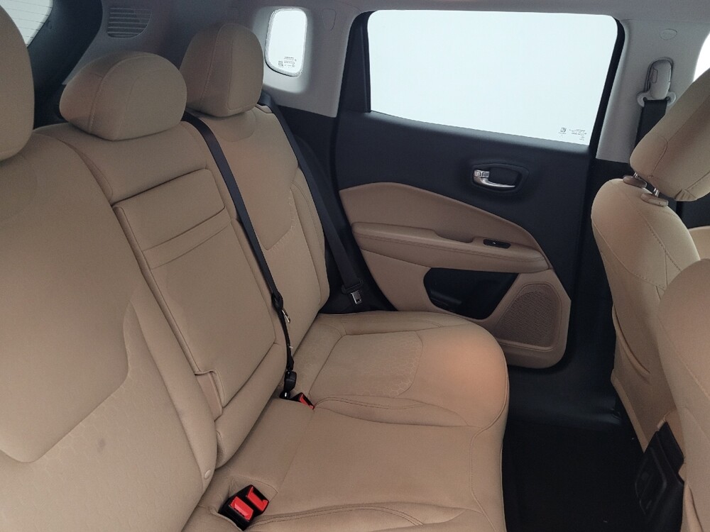 2018 Jeep Compass in Charleston, SC 29414 - 18132864 19