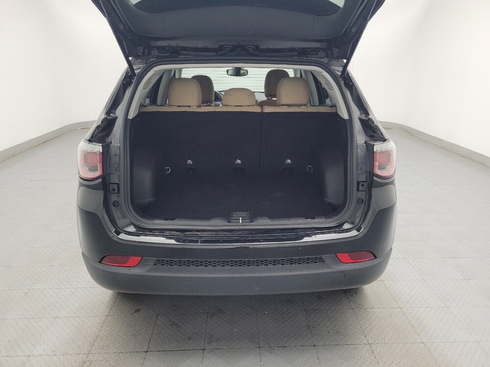 2018 Jeep Compass in Charleston, SC 29414 - 18132864 29