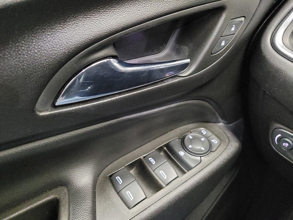 2023 Chevrolet Equinox in Eastpointe, MI 48021 - 18132866 27