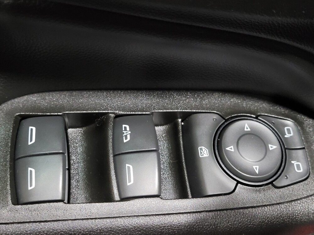 2020 Chevrolet Equinox in New Castle, DE 19720 - 18132867 27