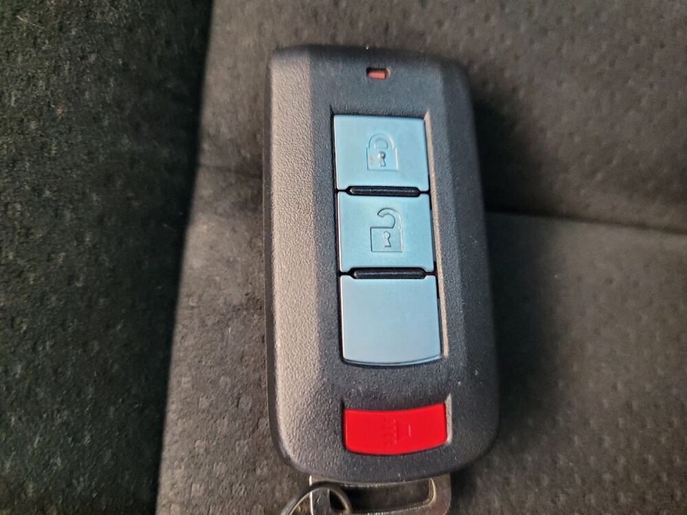 2024 Mitsubishi Eclipse Cross in Toledo, OH 43617 - 18132871 32