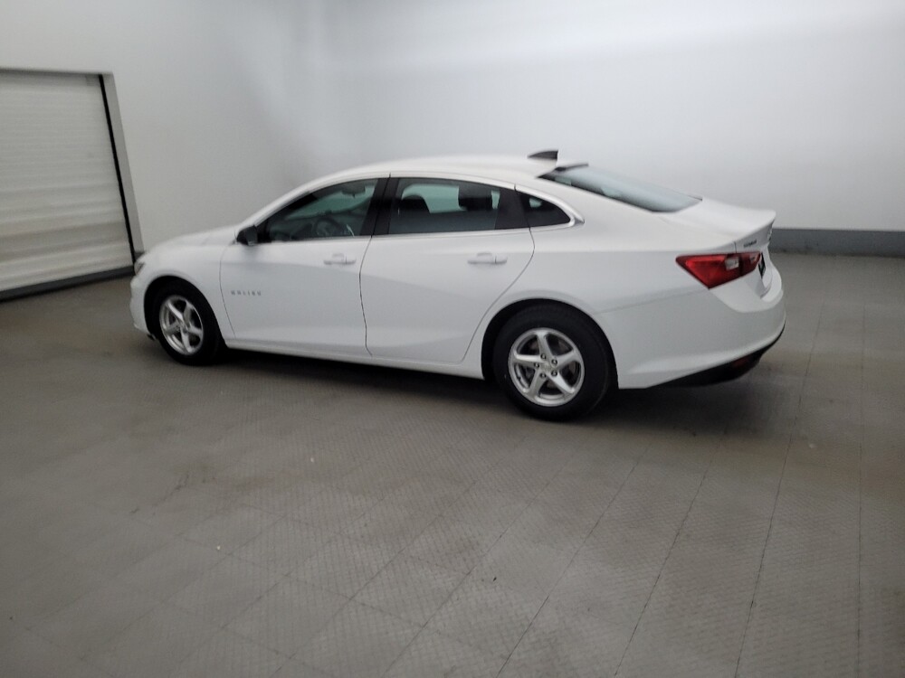 2018 Chevrolet Malibu in New Castle, DE 19720 - 18132874 3