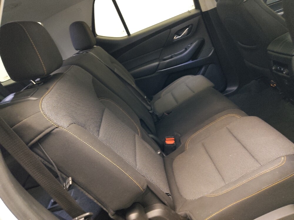 2021 Chevrolet Traverse in Morrow, GA 30260 - 18132877 19