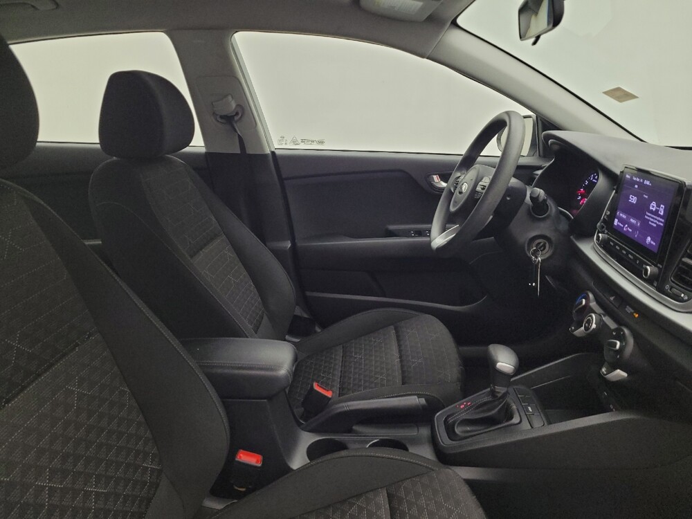 2021 Kia Rio in Columbus, OH 43228 - 18132883 21