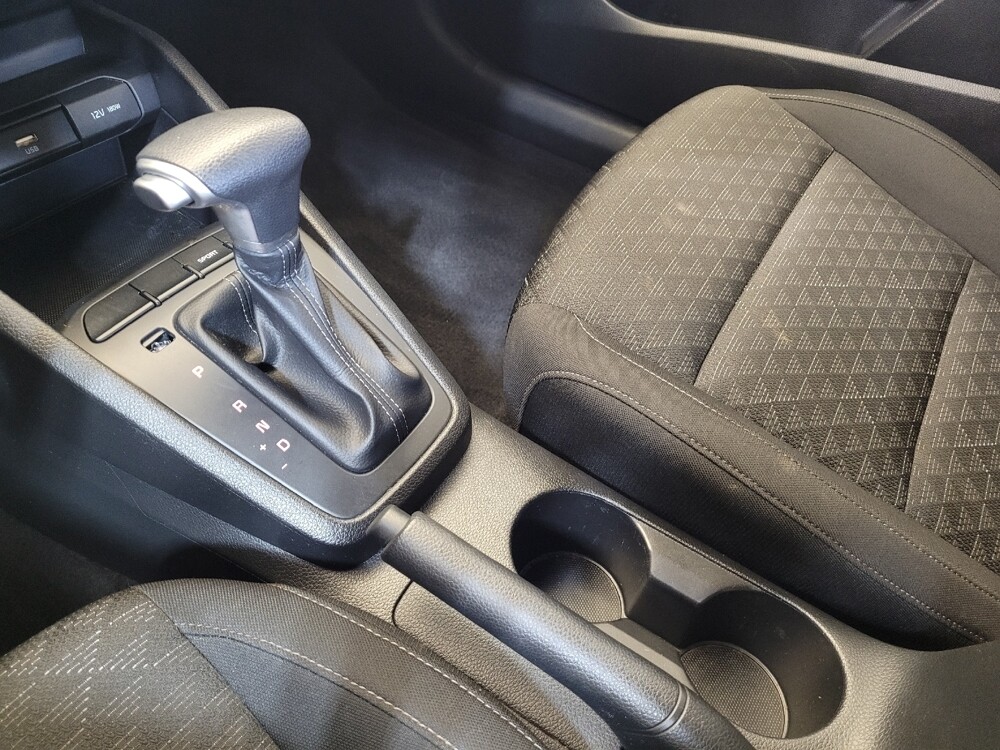 2021 Kia Rio in Columbus, OH 43228 - 18132883 26