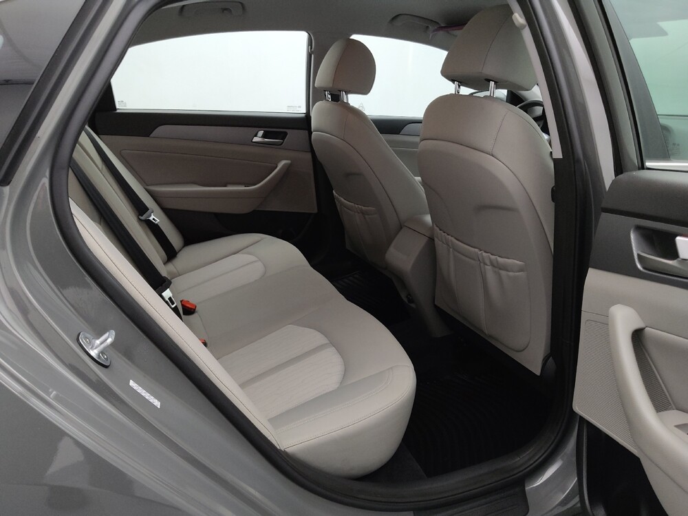 2019 Hyundai Sonata in Independence, MO 64055 - 18132888 19