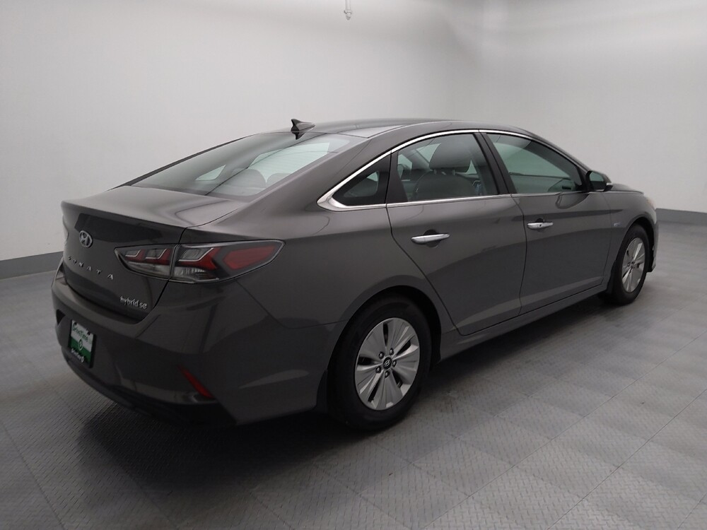 2019 Hyundai Sonata in Independence, MO 64055 - 18132888 10