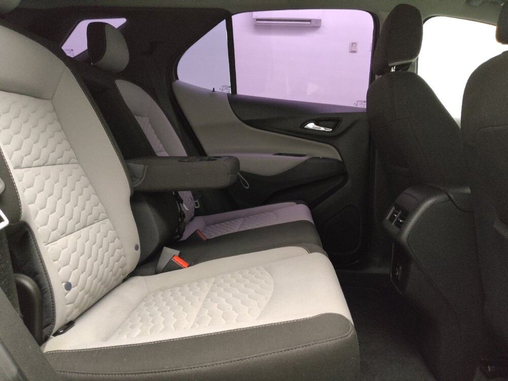 2020 Chevrolet Equinox in Arlington, TX 76011 - 18132890 19