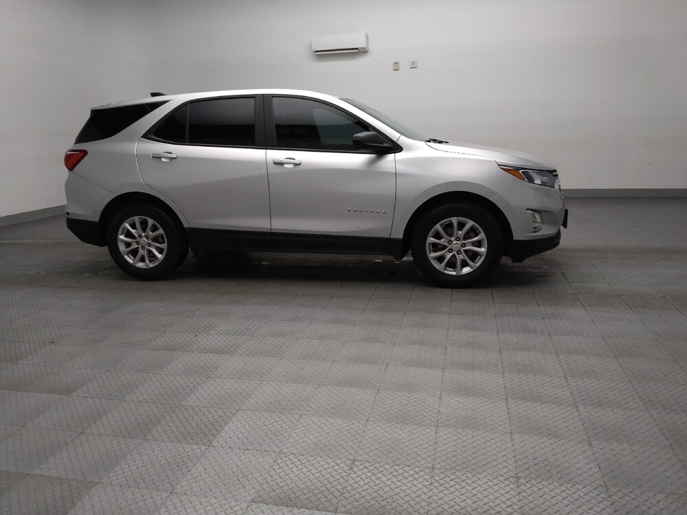 2020 Chevrolet Equinox in Arlington, TX 76011 - 18132890 11