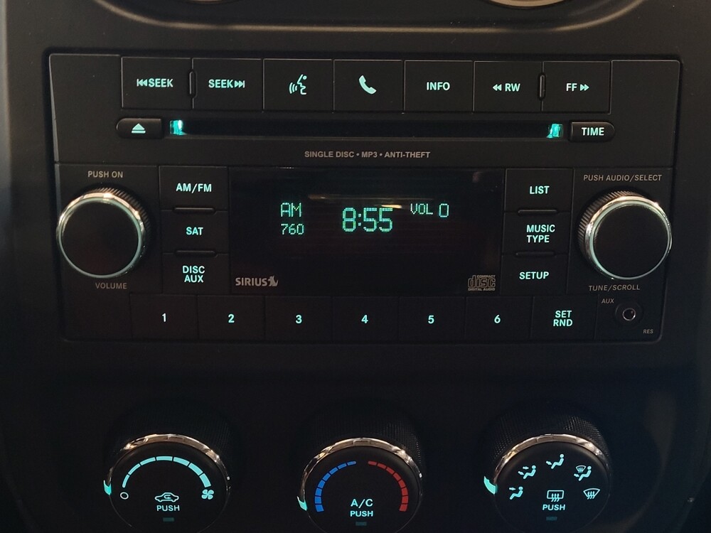 2017 Jeep Compass in Mobile, AL 36606 - 18132892 25