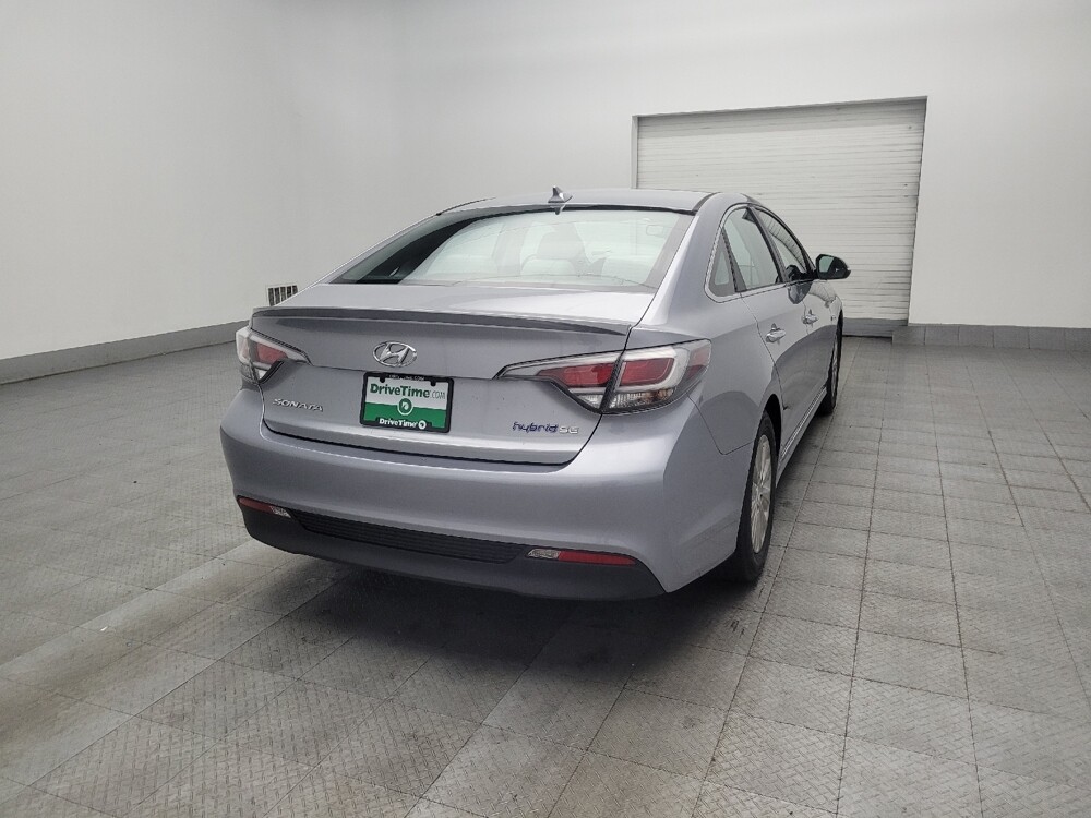 2016 Hyundai Sonata in Conyers, GA 30094 - 18132893 9