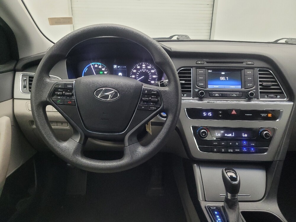 2016 Hyundai Sonata in Conyers, GA 30094 - 18132893 22