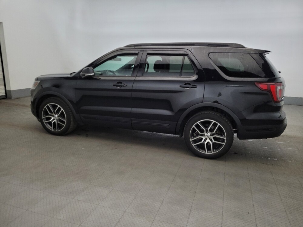 2019 Ford Explorer in Newport News, VA 23601 - 18132899 3