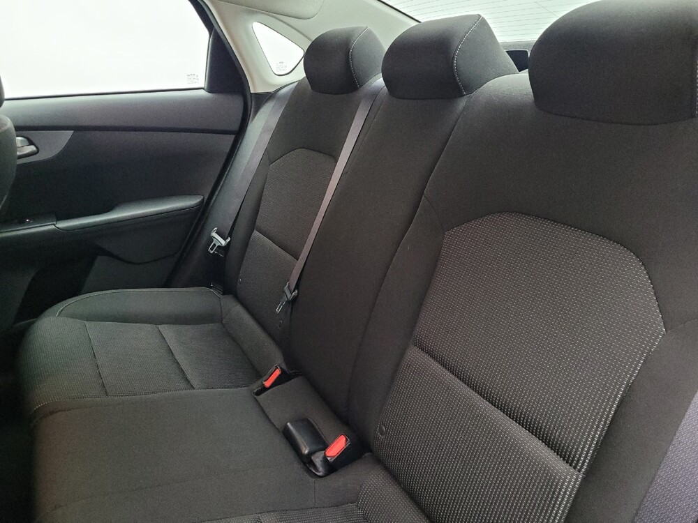 2021 Kia Forte in Jacksonville, FL 32210 - 18132900 18