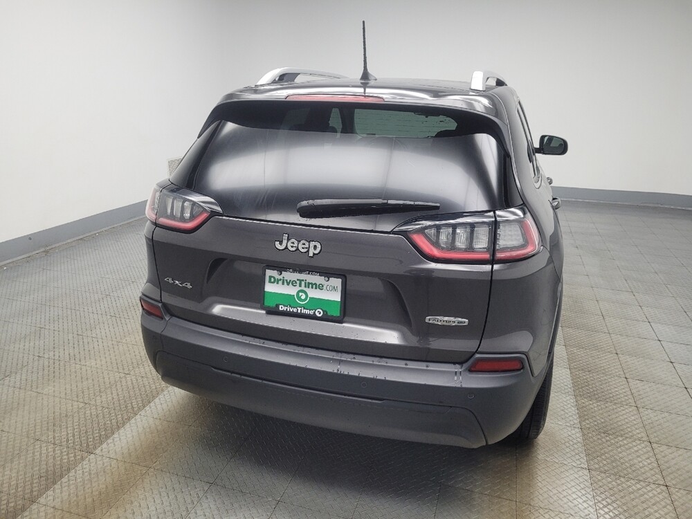 2020 Jeep Cherokee in Indianapolis, IN 46219 - 18132909 7