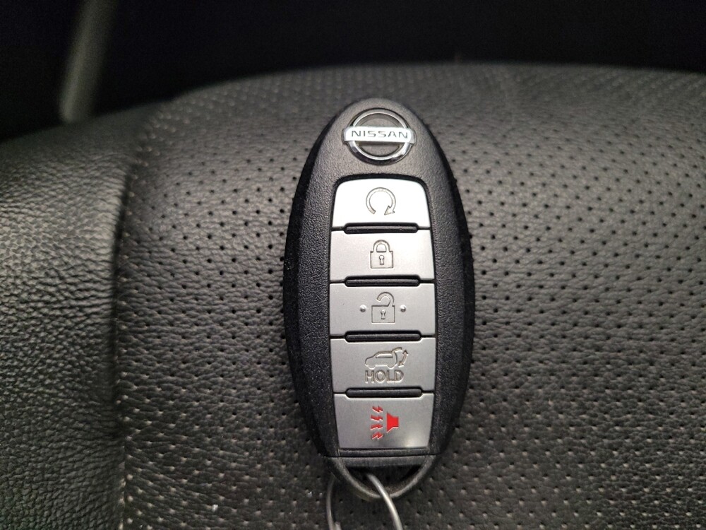 2016 Nissan Murano in Toledo, OH 43617 - 18132911 32