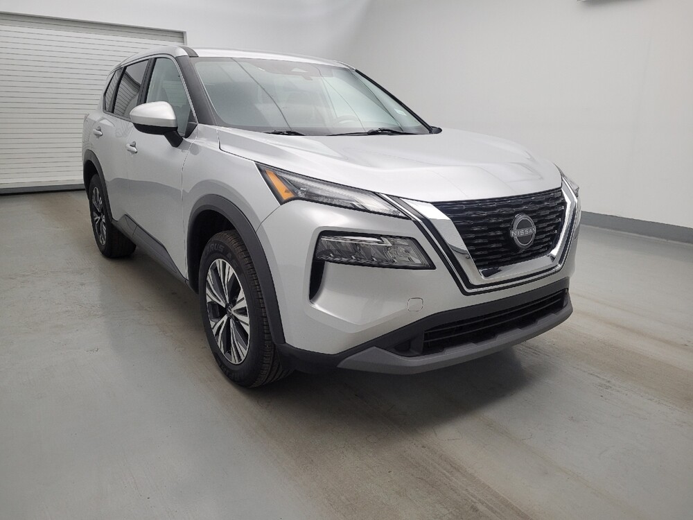 2023 Nissan Rogue in Columbus, OH 43228 - 18132916 13