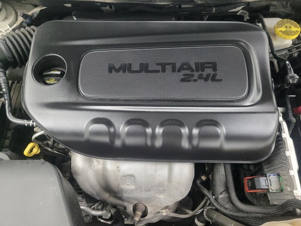 2019 Jeep Cherokee in Indianapolis, IN 46219 - 18132928 30