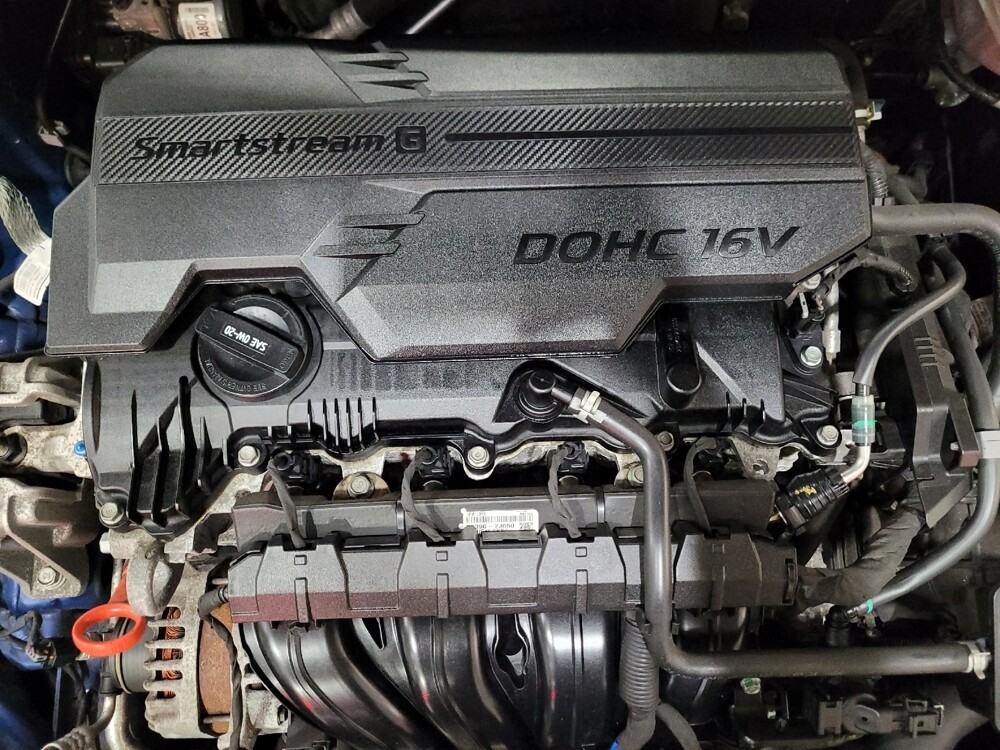 2021 Hyundai Elantra in New Castle, DE 19720 - 18132930 30