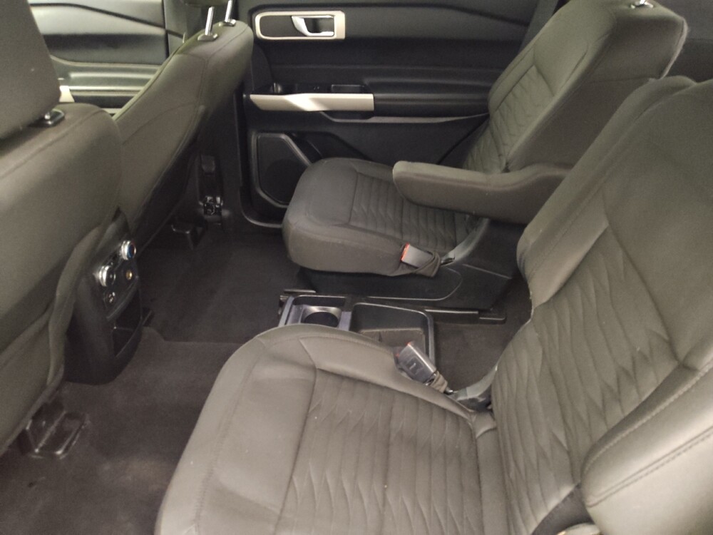 2021 Ford Explorer in Bradenton, FL 34207 - 18132933 18