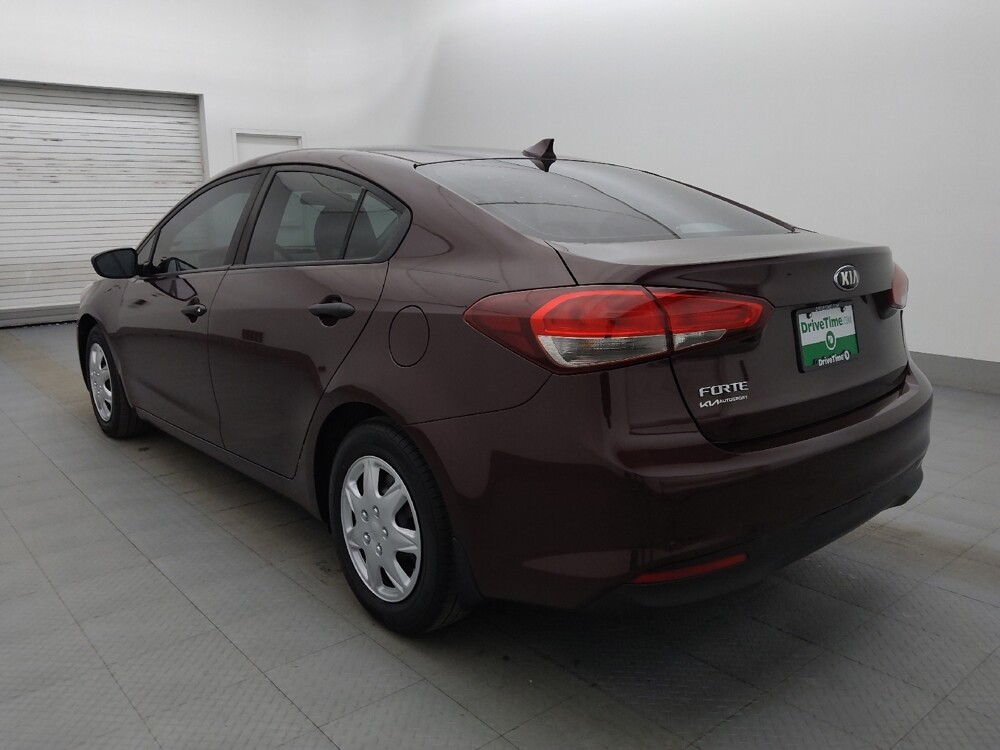 2017 Kia Forte in Charleston, SC 29414 - 18132936 5