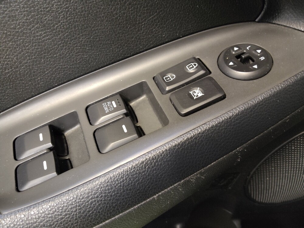 2017 Kia Forte in Charleston, SC 29414 - 18132936 27