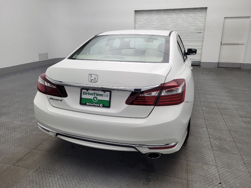 2016 Honda Accord in Ocala, FL 34471 - 18132940 7