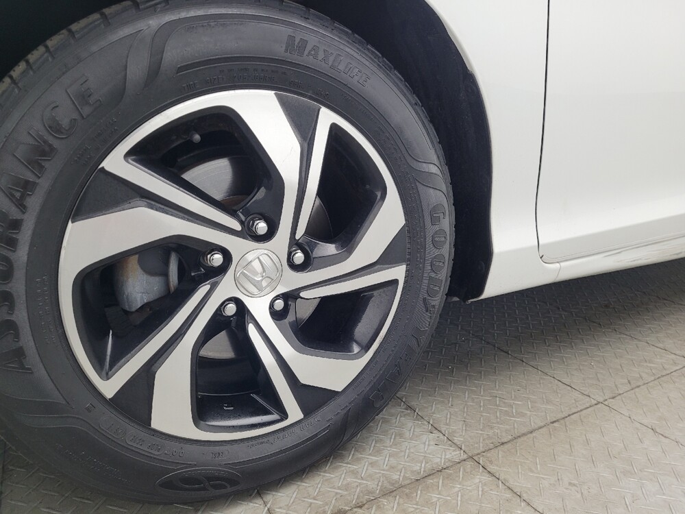 2016 Honda Accord in Ocala, FL 34471 - 18132940 31