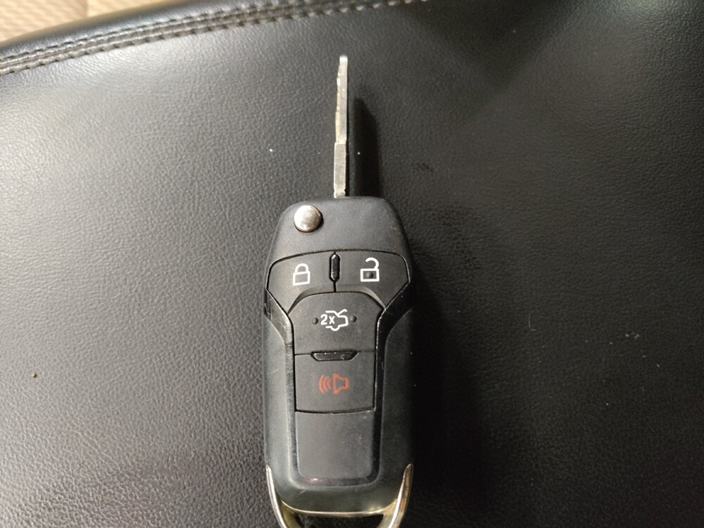 2022 Ford Explorer in El Paso, TX 79907 - 18132942 32