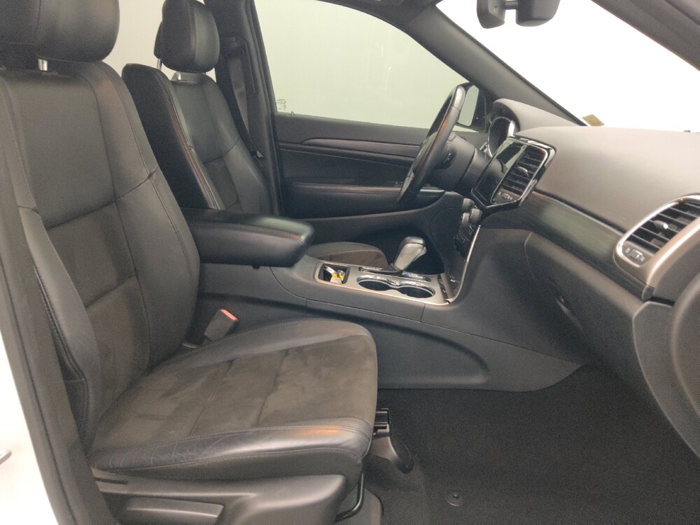 2019 Jeep Grand Cherokee in Gainesville, FL 32609 - 18132944 21