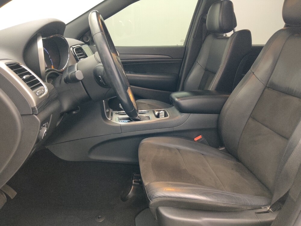 2019 Jeep Grand Cherokee in Gainesville, FL 32609 - 18132944 17