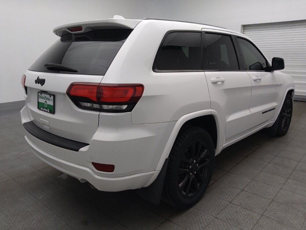 2019 Jeep Grand Cherokee in Gainesville, FL 32609 - 18132944 9