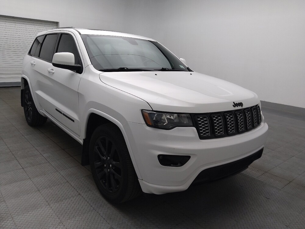 2019 Jeep Grand Cherokee in Gainesville, FL 32609 - 18132944 13