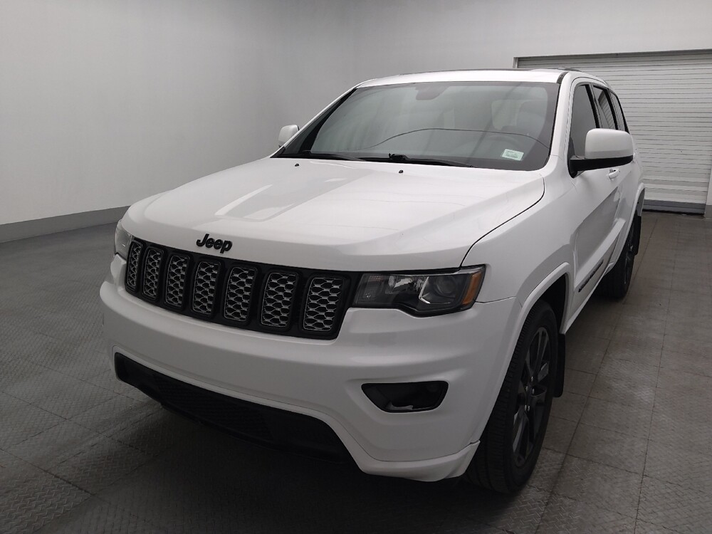 2019 Jeep Grand Cherokee in Gainesville, FL 32609 - 18132944 15