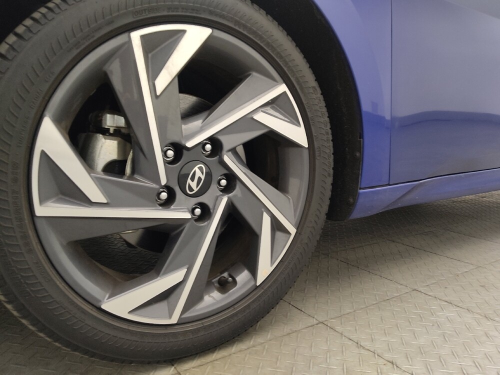 2025 Hyundai Elantra in Ocala, FL 34471 - 18132945 31